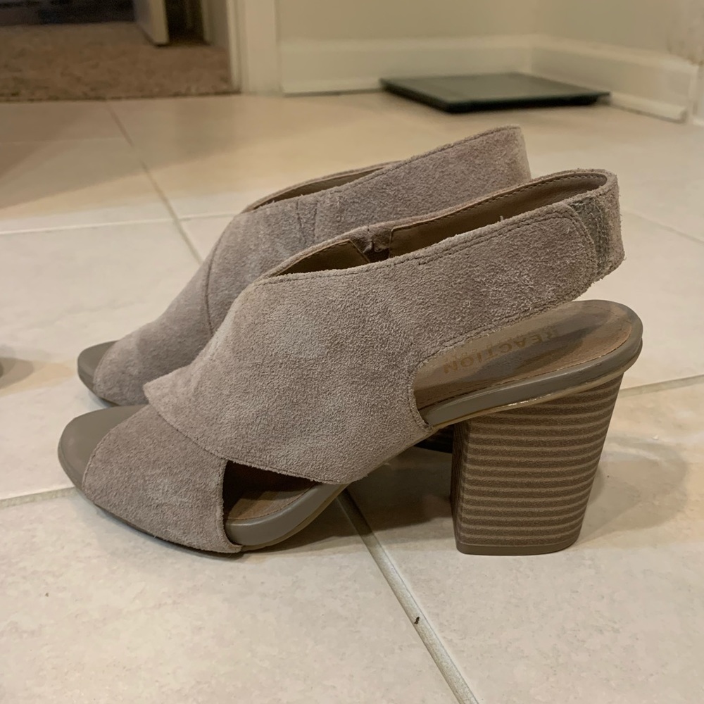 Gray suede heels - 7.5- Kenneth Cole Reaction